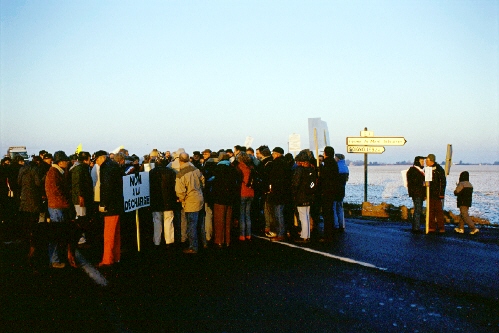 manif soignolles1.jpg (93322 octets)